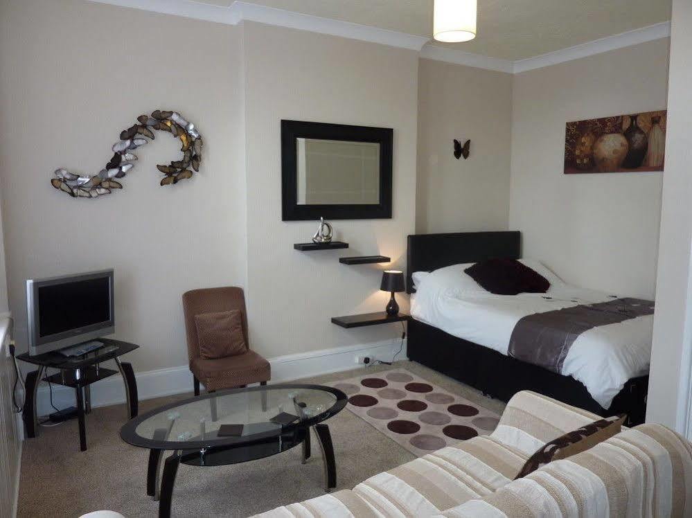 פיינטון Glencoe Apartments מראה חיצוני תמונה